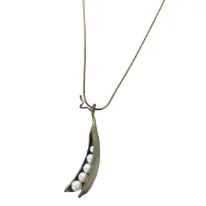 Michael Michaud Five Pearls Peapod Necklace